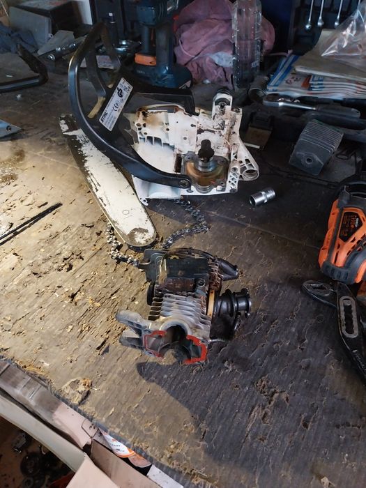 Reparații utilaje grădinărit și motocase , drujbe