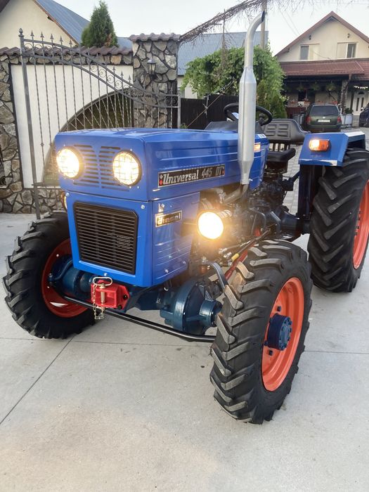 Universal 445 Dt - 0735178661