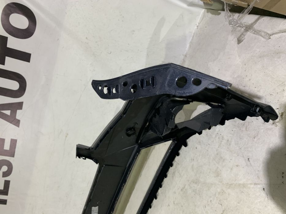 Bara fata Seat Ibiza, 2016, 2017, 2018, 2019, cod origine OE 6F0807221D.