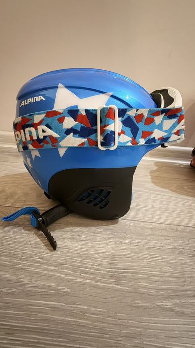 Ски Atomic Redster J2 и обувки Tecnica