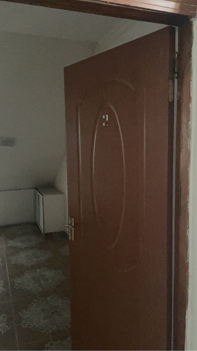 Двери межкомнатные б у