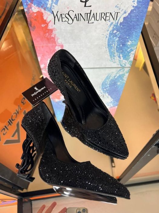 Обувки дамски токчета луксозни