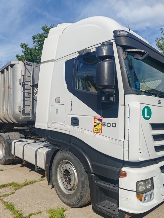Vând iveco stralis euro 5 cursor 13 eev 500 cp