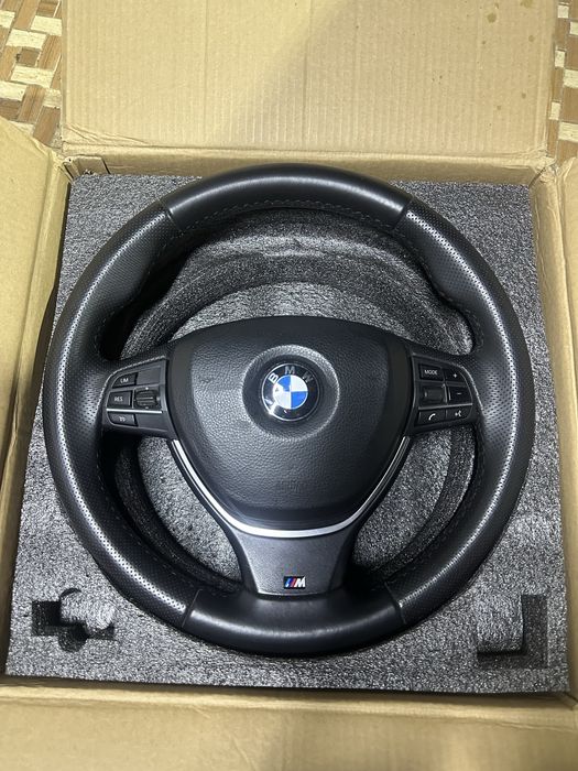 Volan  retapitat bnw f10  cu vibrati