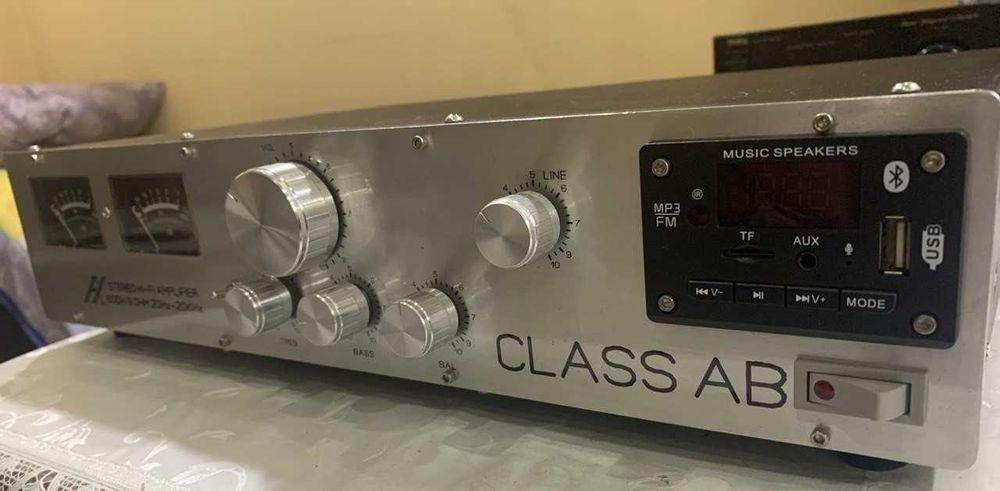 Продается усилитель стерео класс А-B 600 WATT