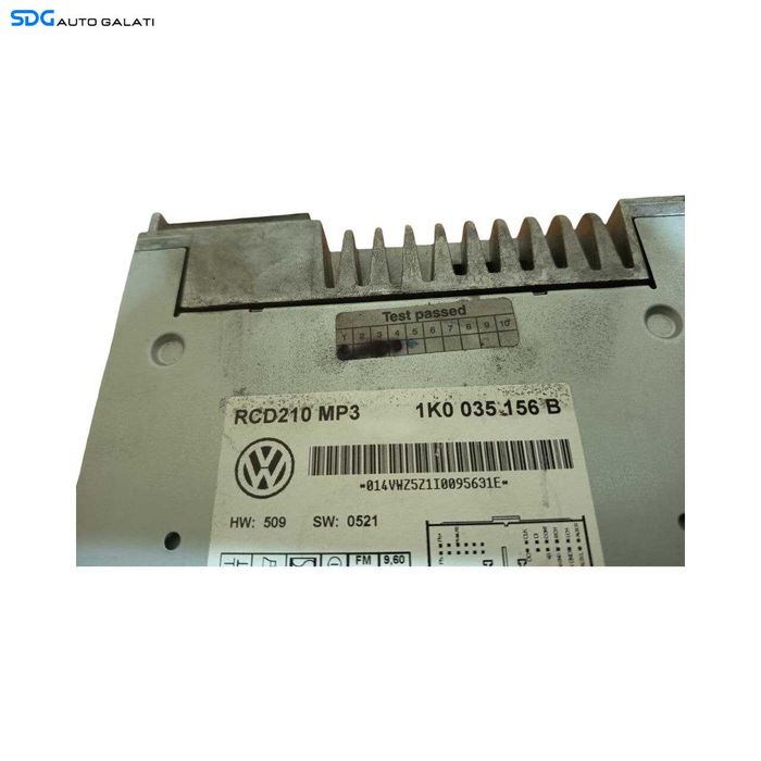 Unitate Radio CD Player Volkswagen Golf 6 2008 - 2013 Cod 1K0035156B [LR2297]