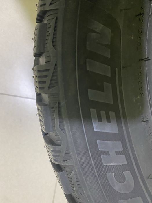 Шины Michelin 185/65/15 с шипами