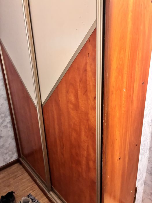 Продается шкаф-купе