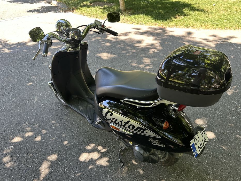 Vand scuter Aprilia Mojito Germania 2007 125cmc permis B NOU!