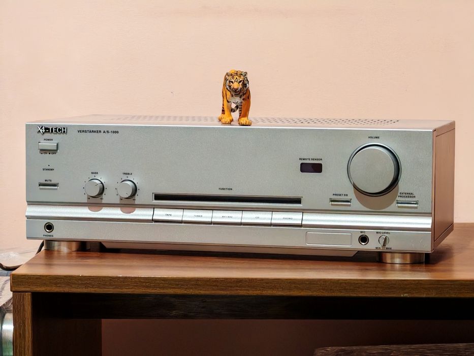 X4-TECH. Amplificator. Sunet excelent. Preț fix !