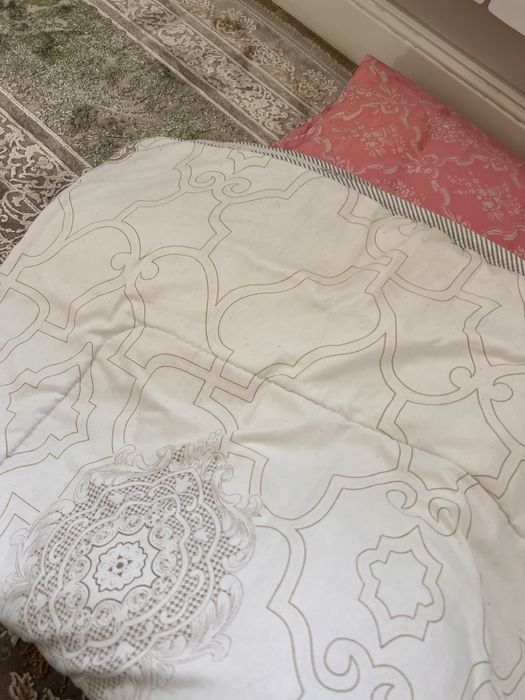 Одеяло летнее отдам даром