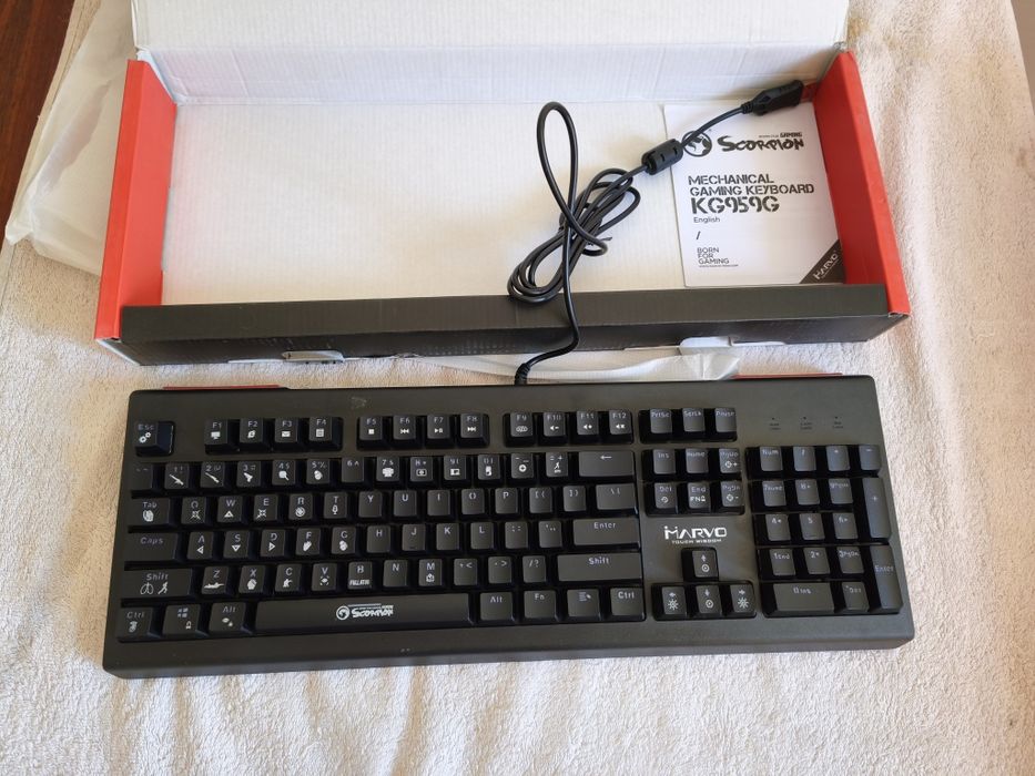 Tastatură Mecanică Gaming Marvo Scorpion KG959G - NOUĂ la cutie!