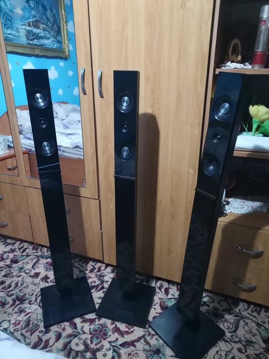 Vând boxe pentru sistem audio