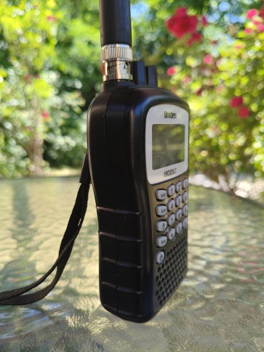 Uniden UBC92XLT, radio scanner
