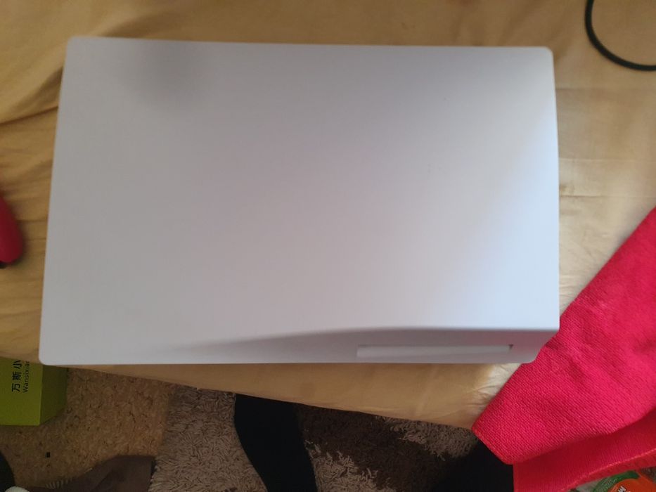 Продам Sony Playstation 5  срочна