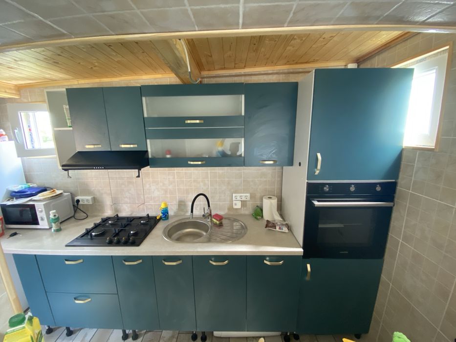 Montez mobila /Bucatarii/ Efectuez instalatii electrice