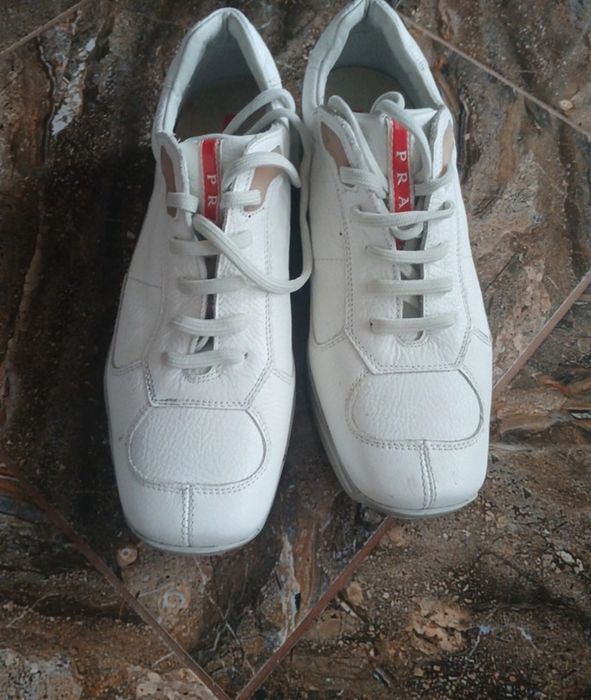 Adidasi prada putin murdari