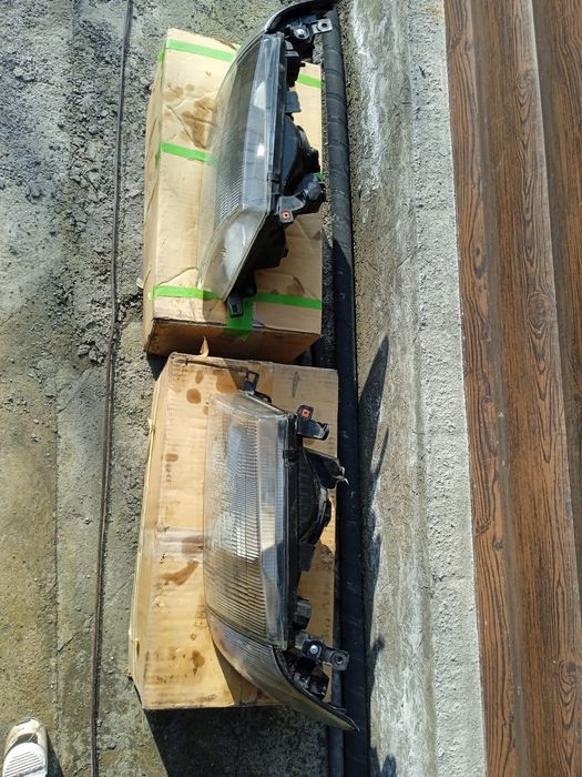 Продам фары на Prado