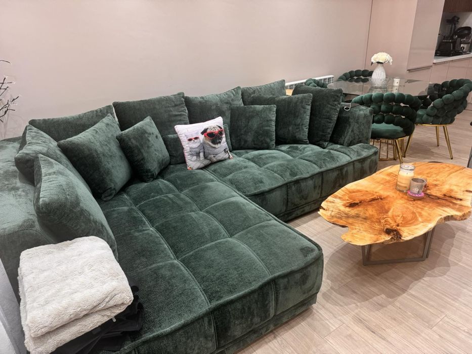 Диван ЯВОР като нов