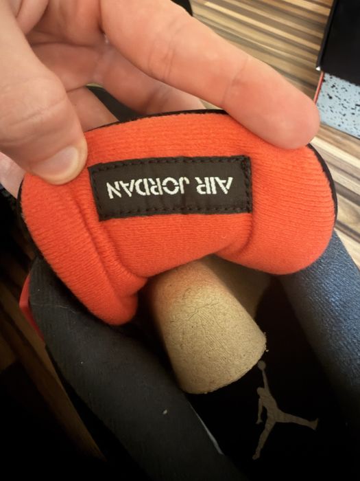 Jordan 4 Red Thunder