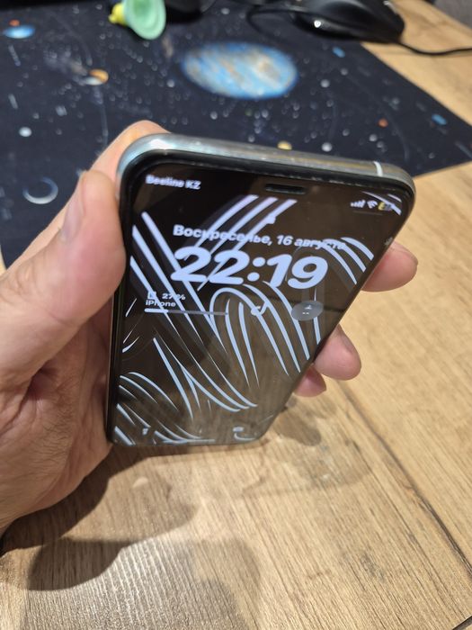 В продаже IPhone 10 (XS) 64 Gb в белом цвете
