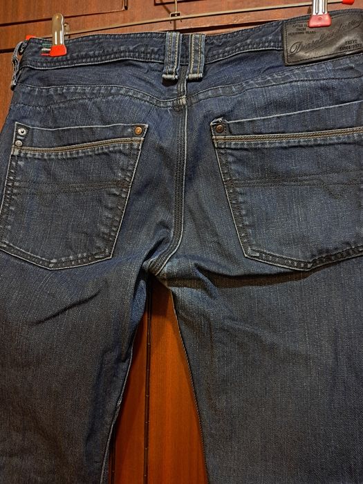 Продава мъжки дънки номер 32, 33