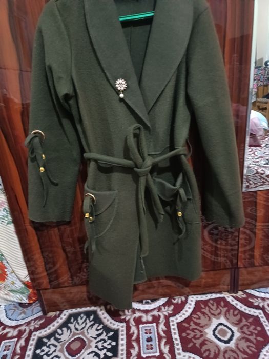 Basanochka yangi kiyilmagan. 2 ta yana kiyim arzon beraman