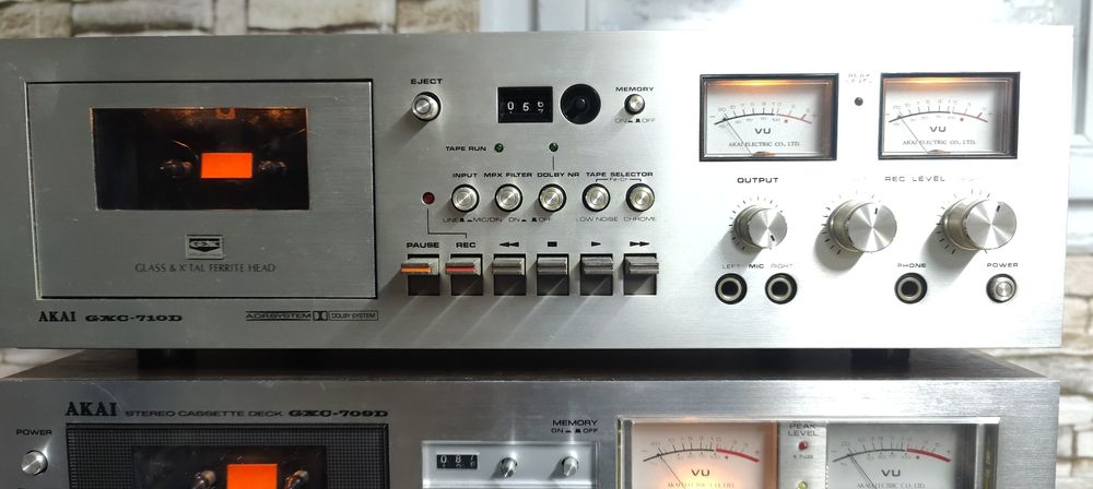 Linie Akai AA-1050,GXC-709D,GXC-710D,GXC-760D