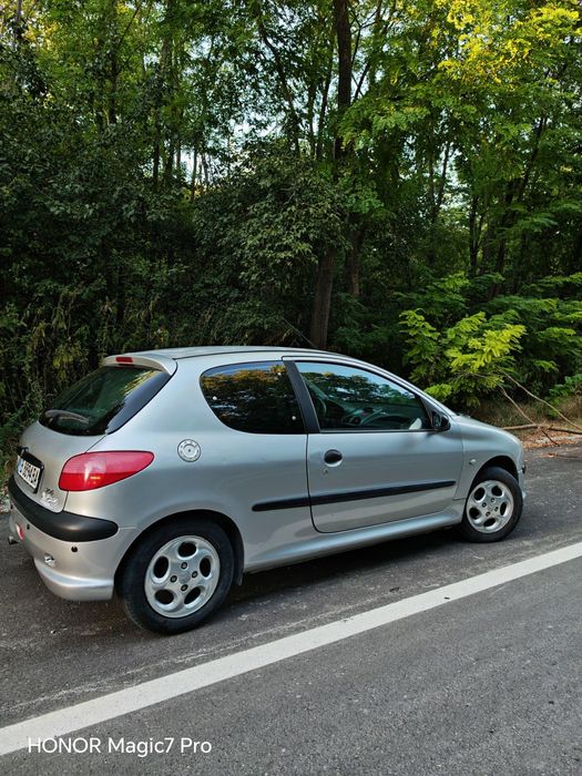 Пежо 206 1.4 бензин (газ)