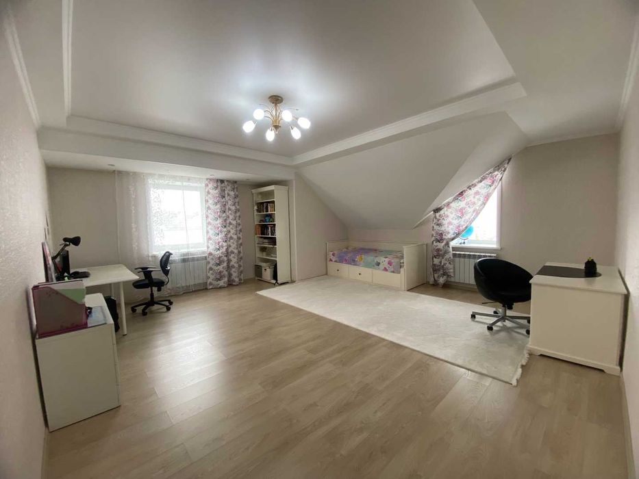 Продам коттедж в Военном гродке