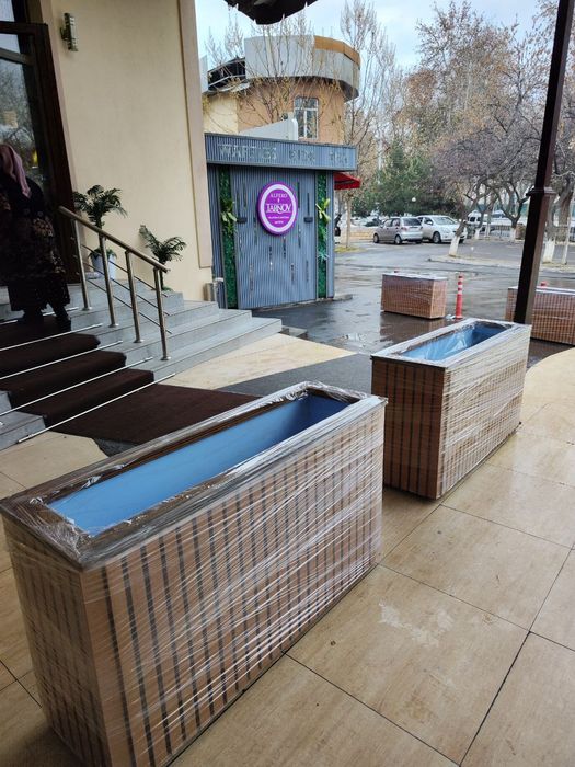 Кашпо. Цветочница из ДПК