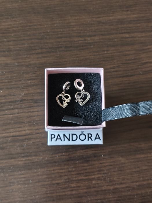 Pandora Бижута почти нови