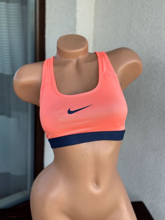 Спортно бюстие Nike Dri-Fit - размер XS, Отлично състояние
