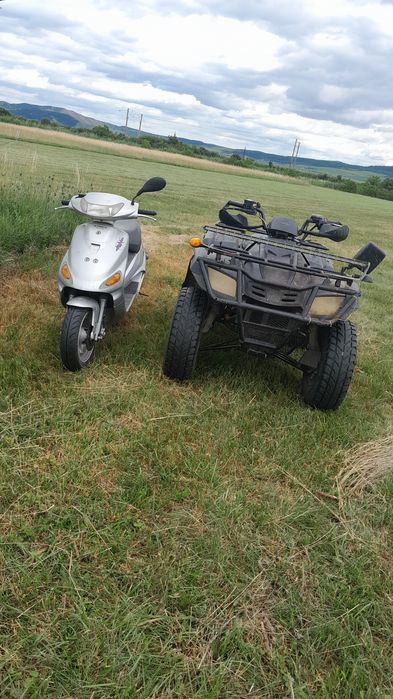 Vând scuter sau schimb