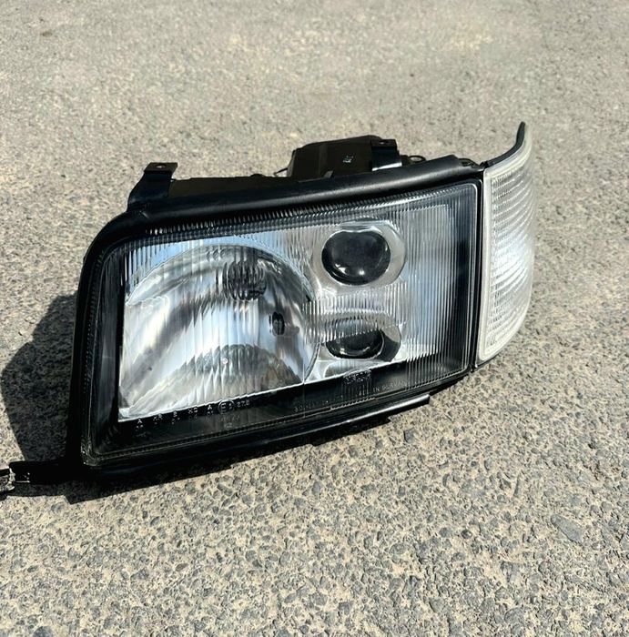 Фары Audi 100 S4C4 HELLA