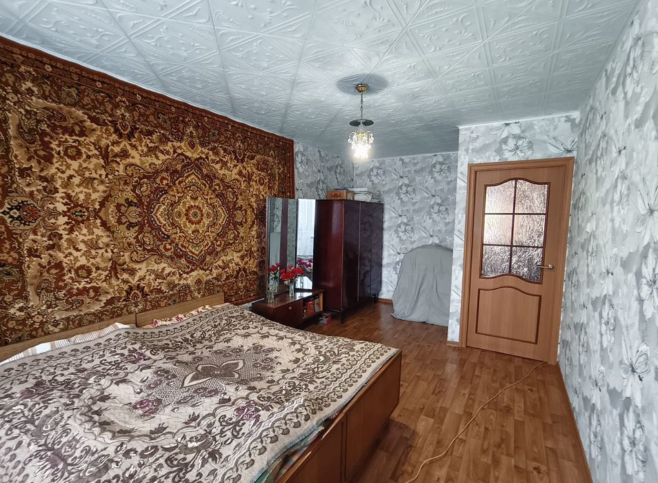 продается 2 ком  квартира