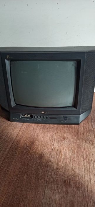 Телевизор JVC  телевизор