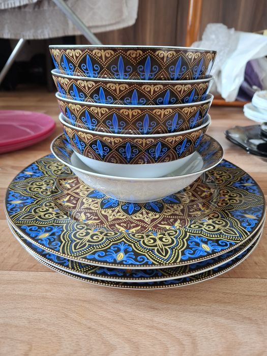 Красивая посуда с уникальным рисунком Мандалы