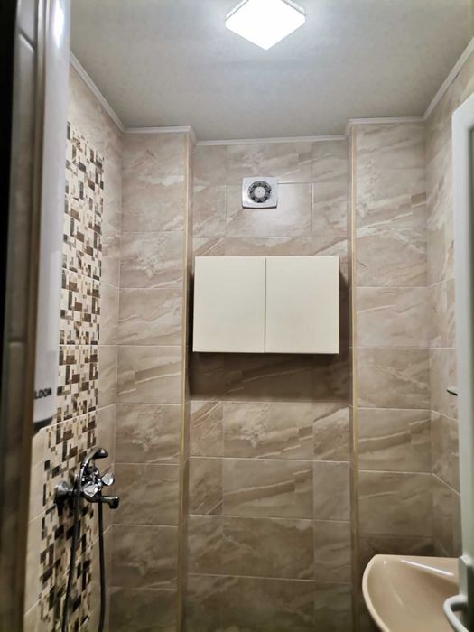 Дава се под наем Тристаен апартамент в Шумен, Добруджански - 90 кв.м за 306 € - Снимка #7