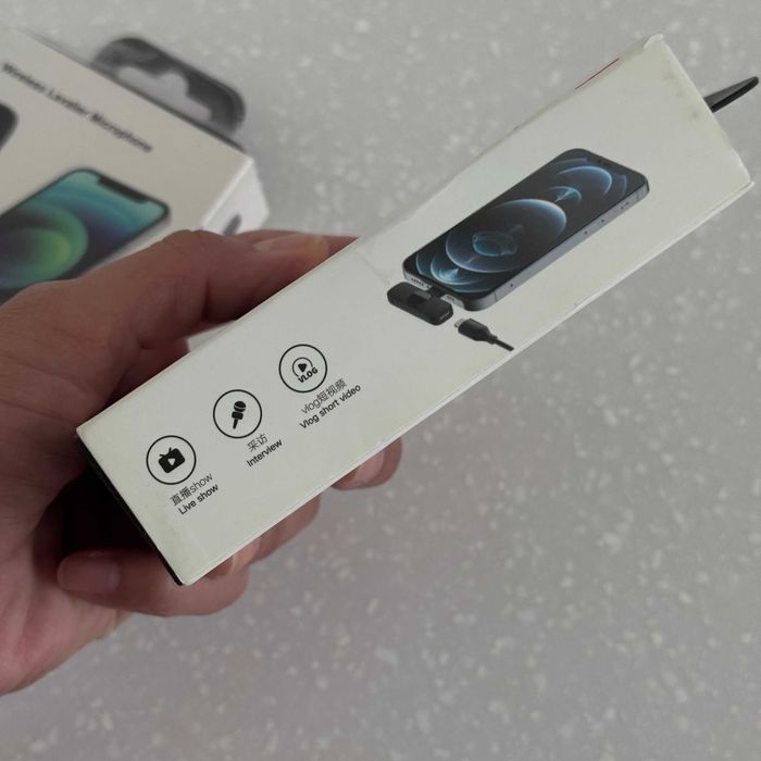 Беспроводной микрофон/ петличка