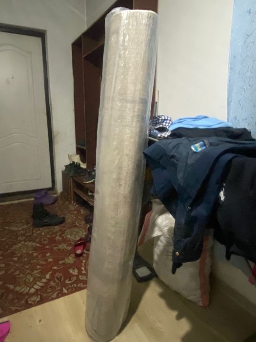 Продам ковер прихожки