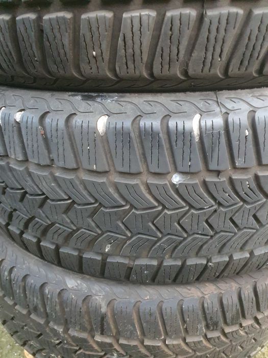 CAUCIUC 225 55 R17 All Seazon  Debica Frigo