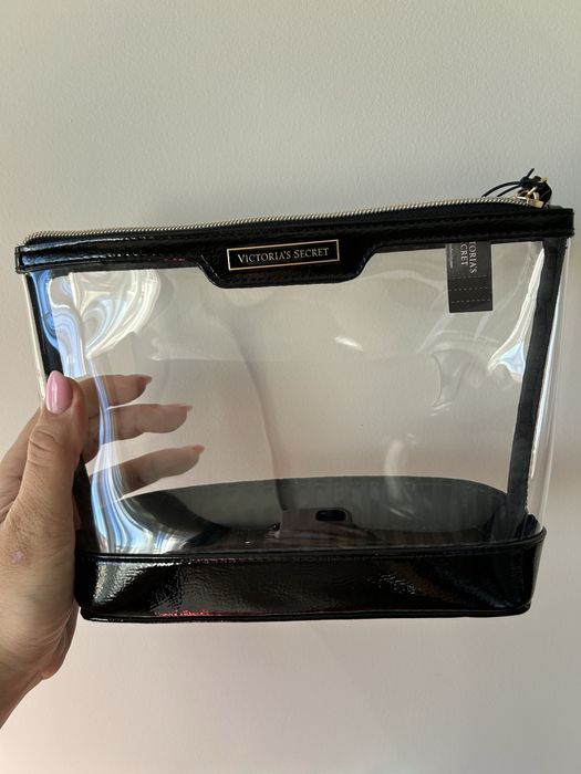 Victoria`s Secret нов оригинален козметичен несесер от 2 части