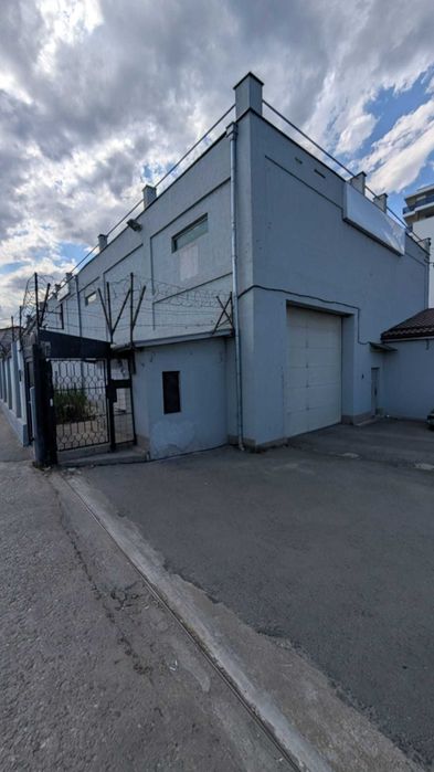 INCHIRIEZ Spatiu Comercial - Sobarilor