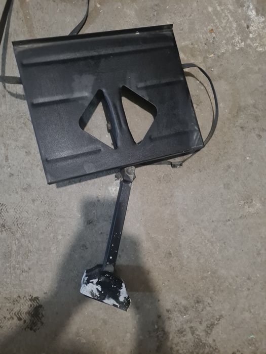 Продам поворотный кронштейн для телевизора или монитора