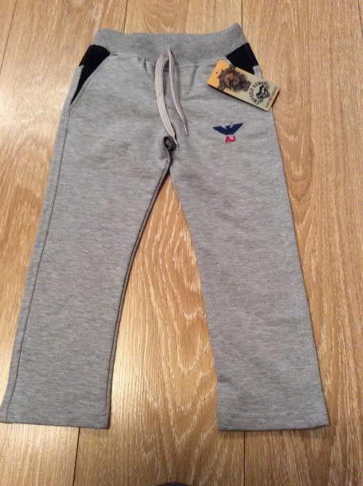 Джинсы на мальчиков + подарок!