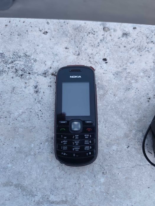 Мобилен телефон Nokia 1661