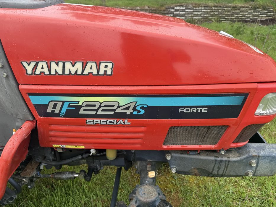 Японски трактор Yanmar 24к.с. 4х4