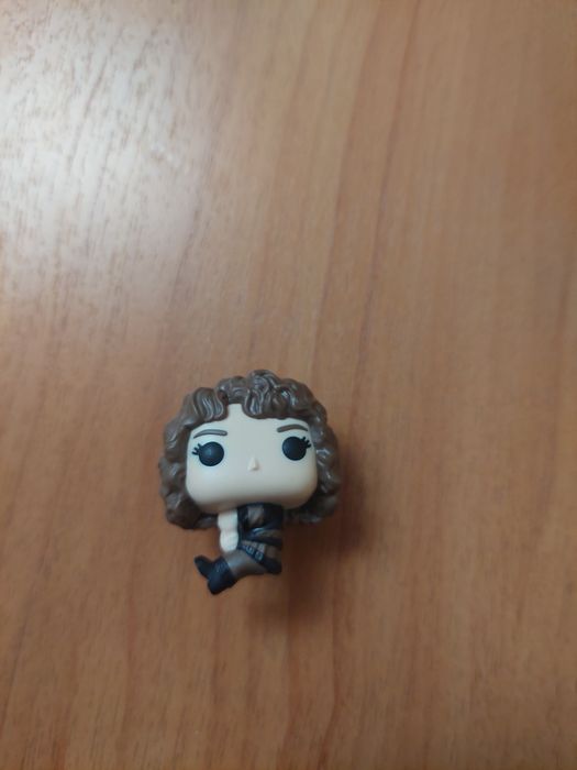 Игрущки, Очень странные дела, kinder joi