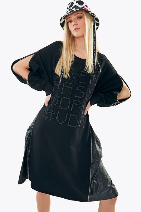 Платье фирмы VDR